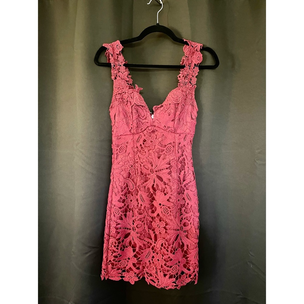 Lulu’s Lace Cocktail Dress